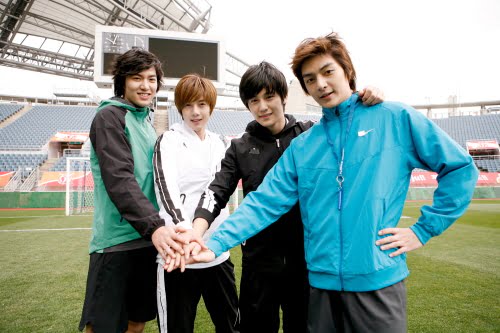 (L-R) BOF's Min Ho, Hyun Joong, Kim Bum and Kim Joon