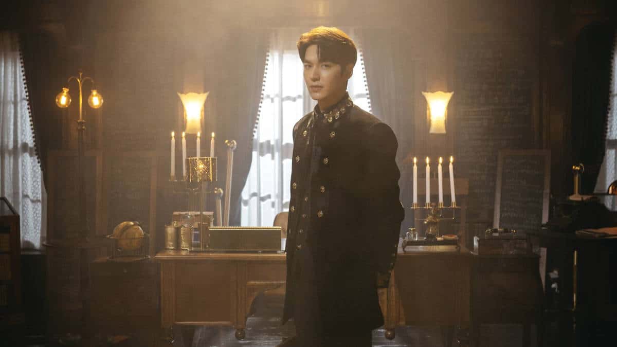 Lee Min-ho in "The King: Eternal Monarch"
