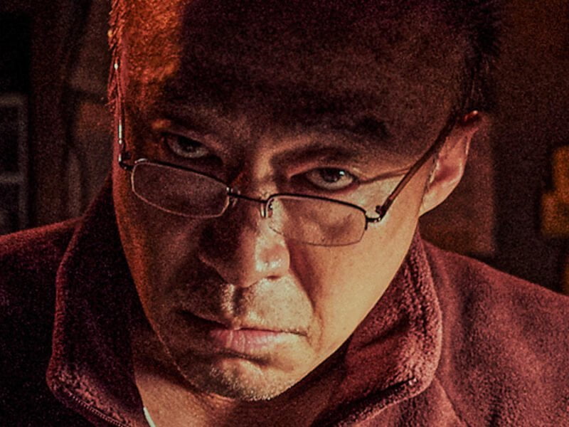 Lee Sung-min as Detective Kim Taek-rok on "Shadow Detective" season 2