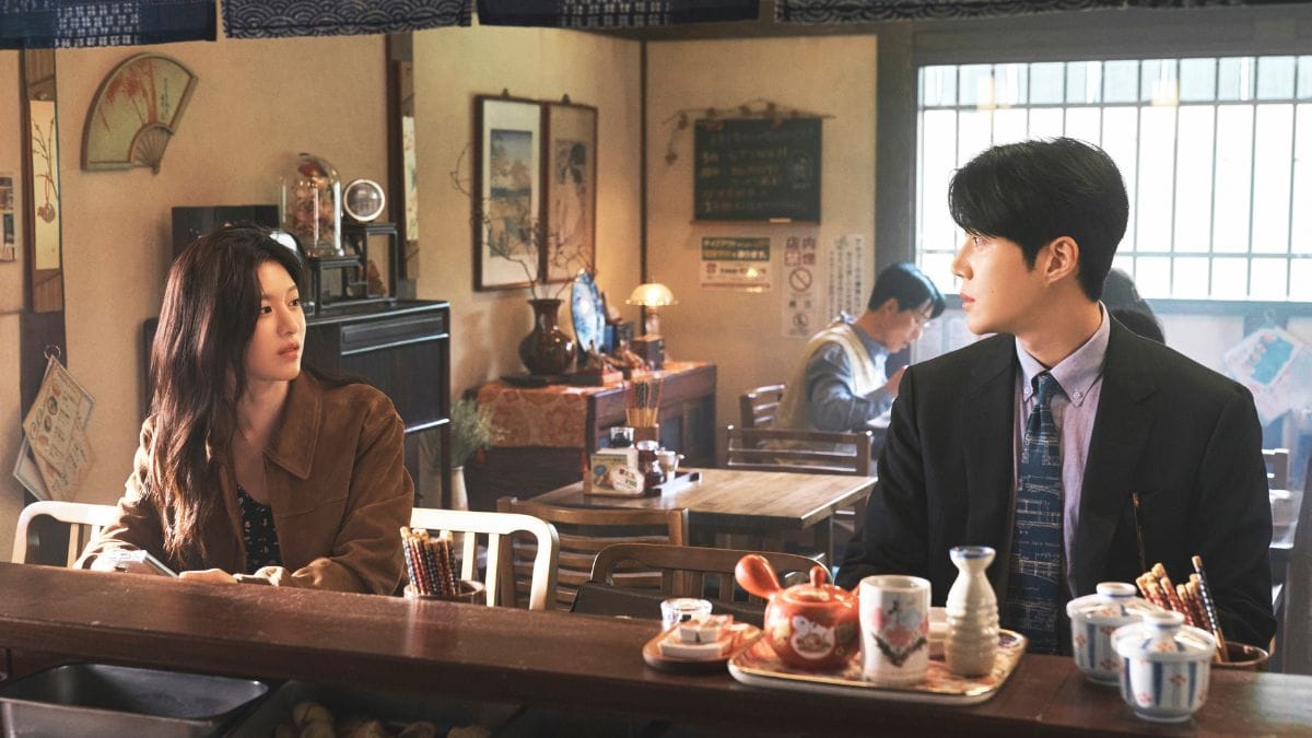 Go Youn-jung and Kim Seon-ho