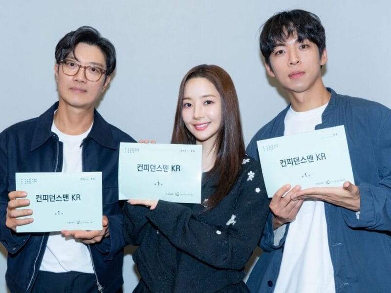 Park Hee-soon, Park Min-young, and Joo Jong-hyuk