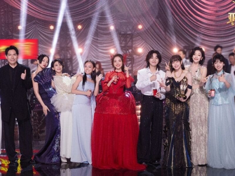 iQIYI's "Sing Asia" winners and contestants