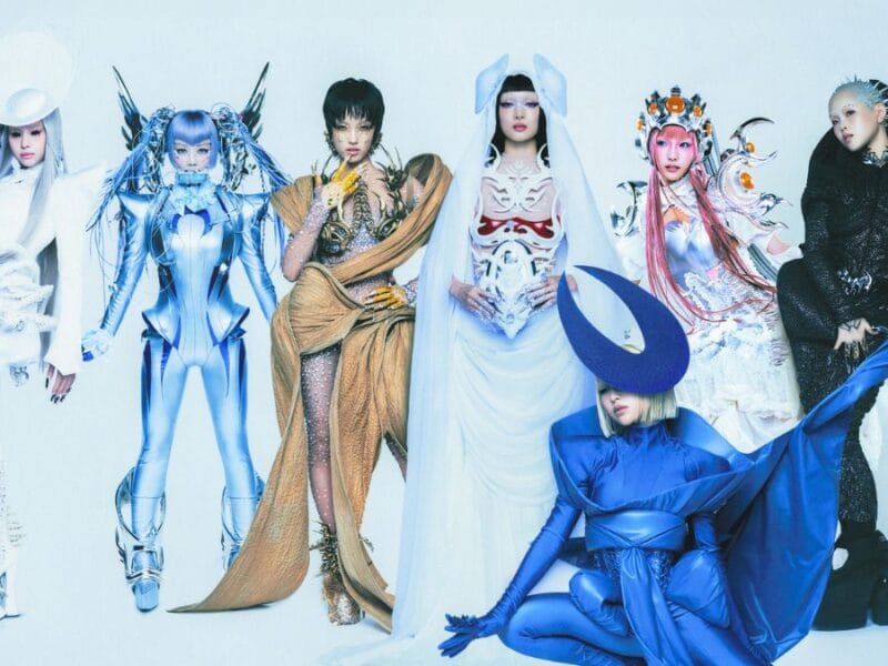 XG in their "GALA" costume