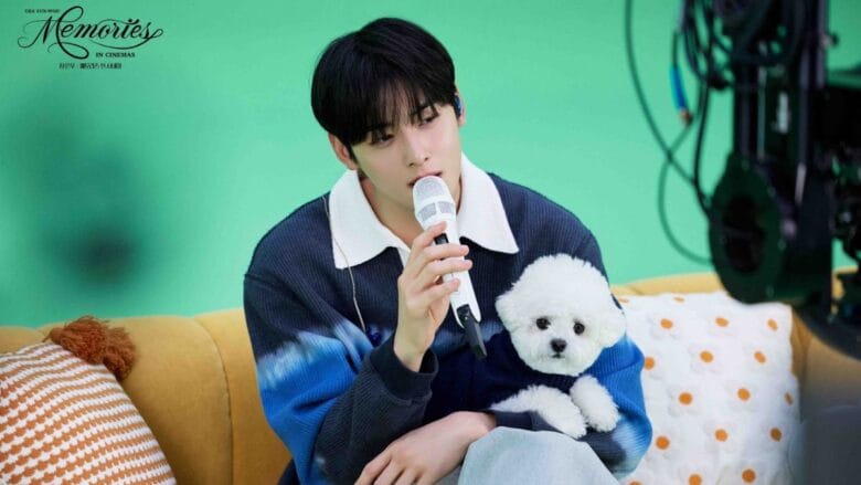 Cha Eun-woo with his dog Dongdong.