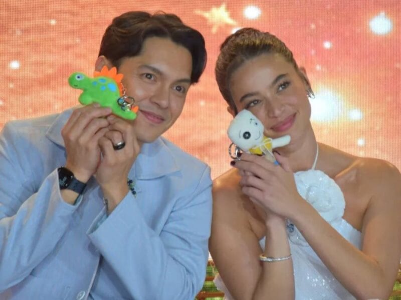 Carlo Aquino and Anne Curtis