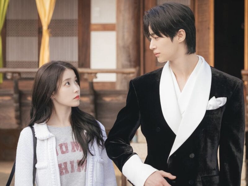 IU and Byeon Woo-seok