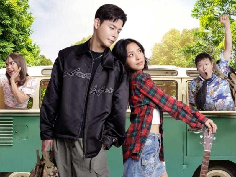 The cast of "Finding Santos"