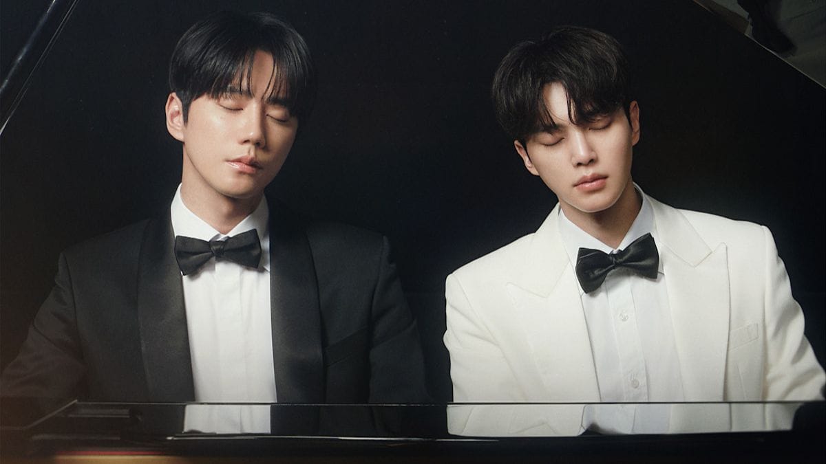 Lee Jun-young and Song Kang